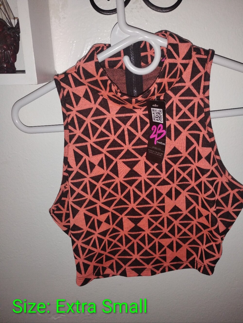 2B Bebe Pink and Black Geometric Sports Bra